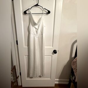 Labera Silky White Sleeveless Jumpsuit